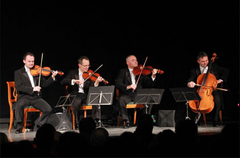 Grupa MoCarta